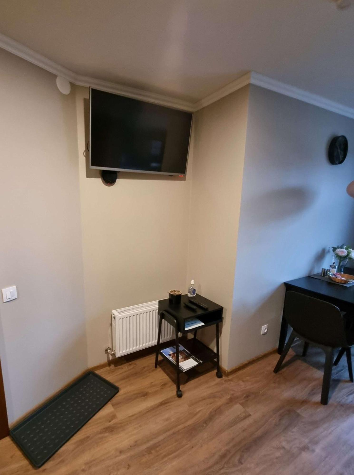 Apartamenti Alūksne Buitenkant foto