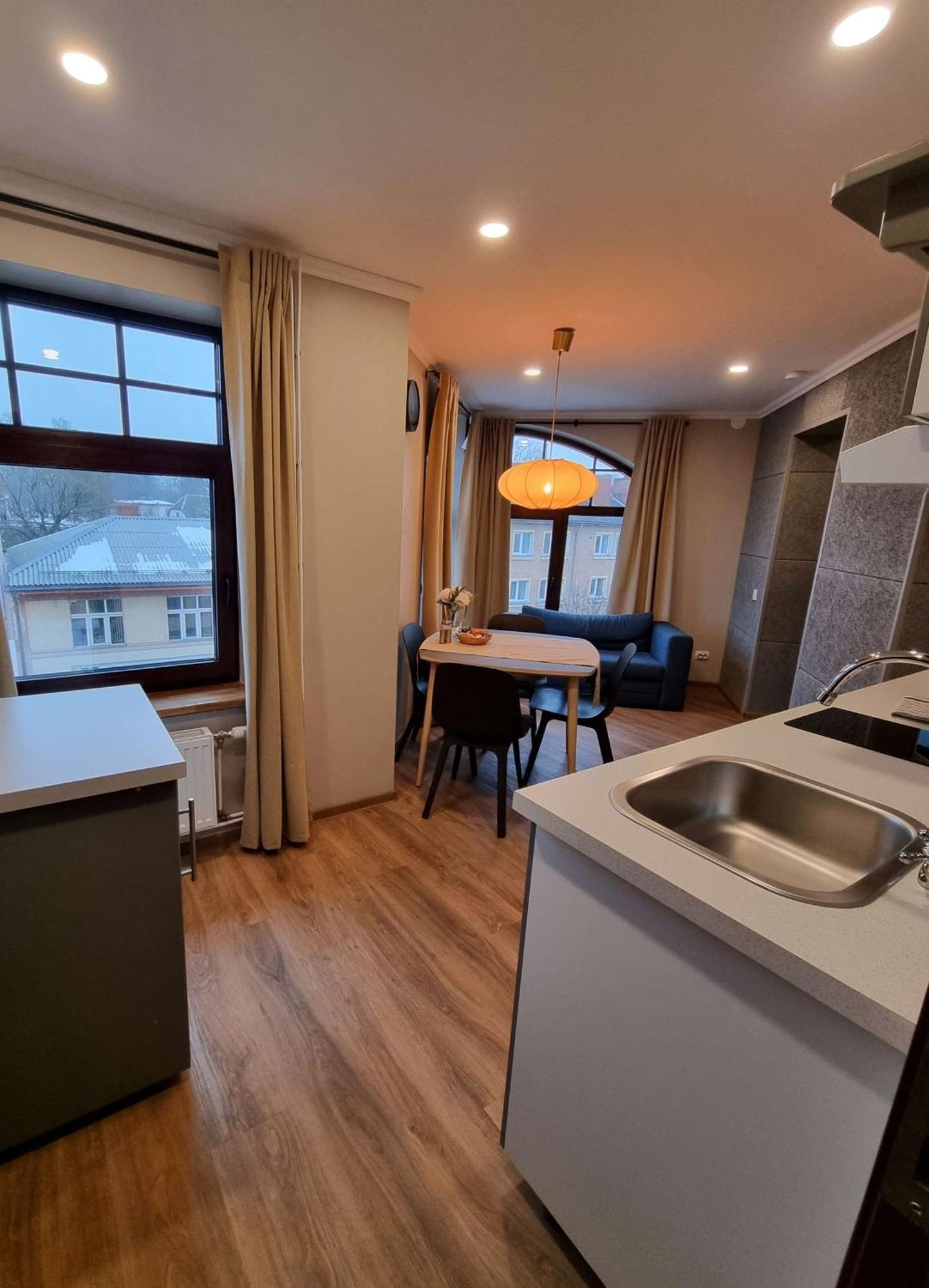 Apartamenti Alūksne Buitenkant foto